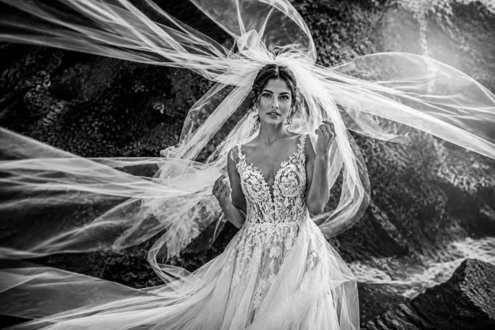 Best Istanbul Wedding Photoshoot Experience your special day through the lens of the Best Istanbul Wedding Photoshoot & Pre Wedding Shoot. At Fere Studio, we combine a 23-year family heritage with a PhD in Art from Italy to provide world-class marriage photography.